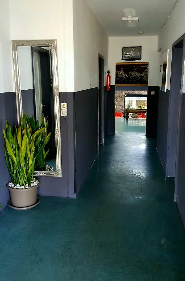 Hostel Enna-Zimmervermietung Hamburg Germany