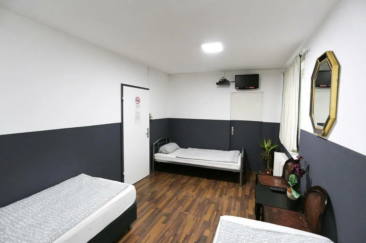 Enna-Zimmervermietung Hamburg Hostel